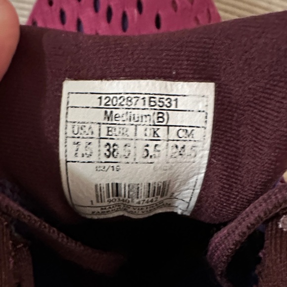 BROOKS Wmns Transcend 6 'Purple' - size 7.5 - Picture 8 of 8